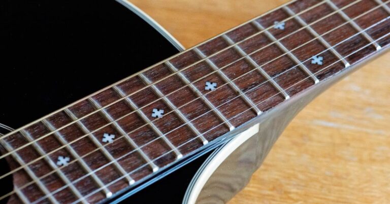 How Many Frets On An Acoustic Guitar?