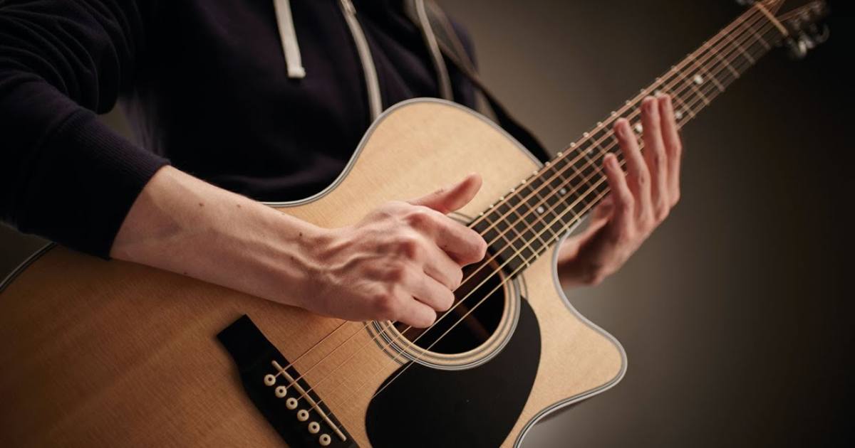 how-to-amplify-an-acoustic-guitar